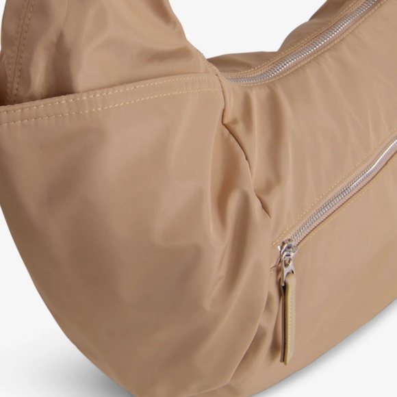 NWT Varley Richmond day bag in sesame - Picture 7 of 11